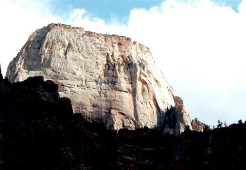 �z���C�g�X���[��