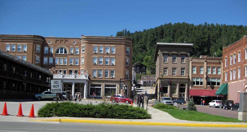 �f�b�h�E�b�h�̊X