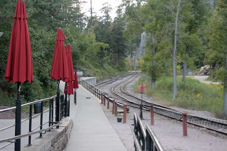 �L�[�X�g�[���̓S��