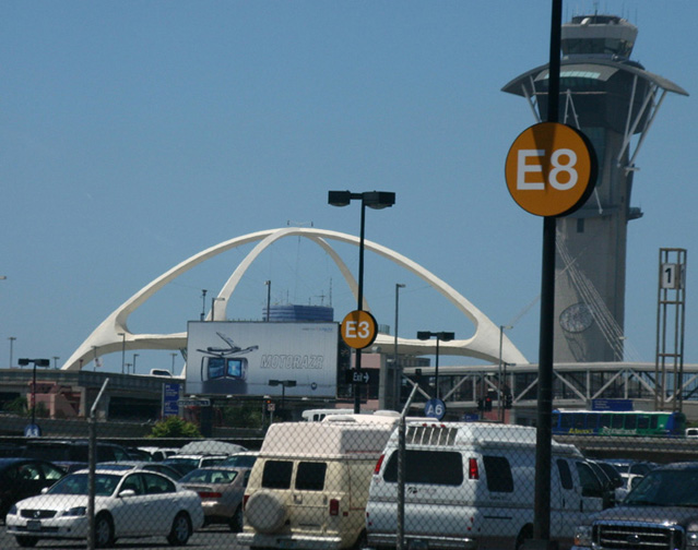 ���X�A���[���X���ۋ�`