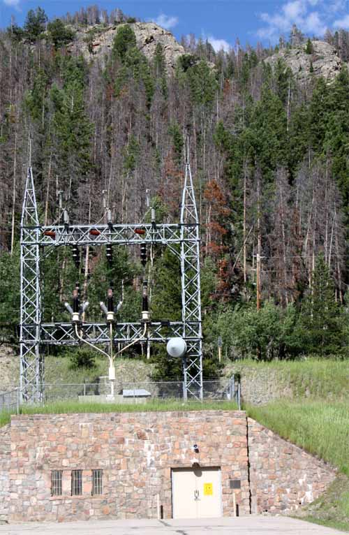 �A���o B.�A�_���X�g���l���̎搅��