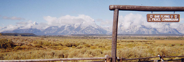 カニングハム小屋