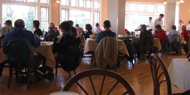 ���C�N�C�G���[�X�g�[���z�e���H��