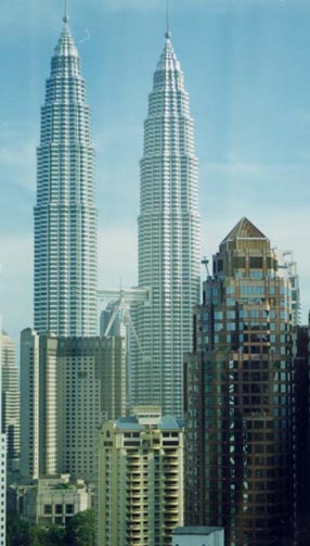 �c�C���^���[