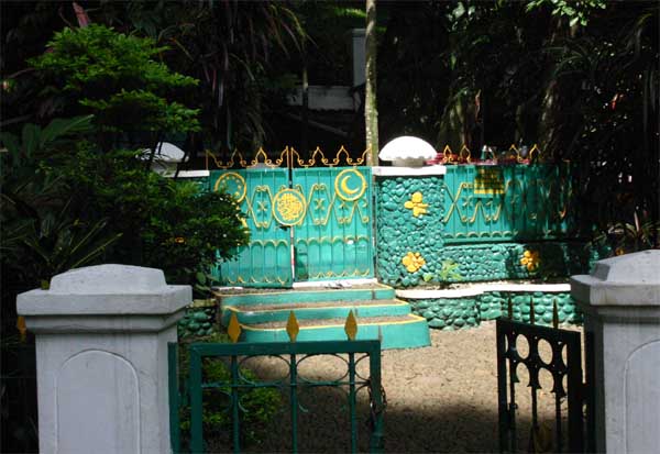 �C�X�����̕_