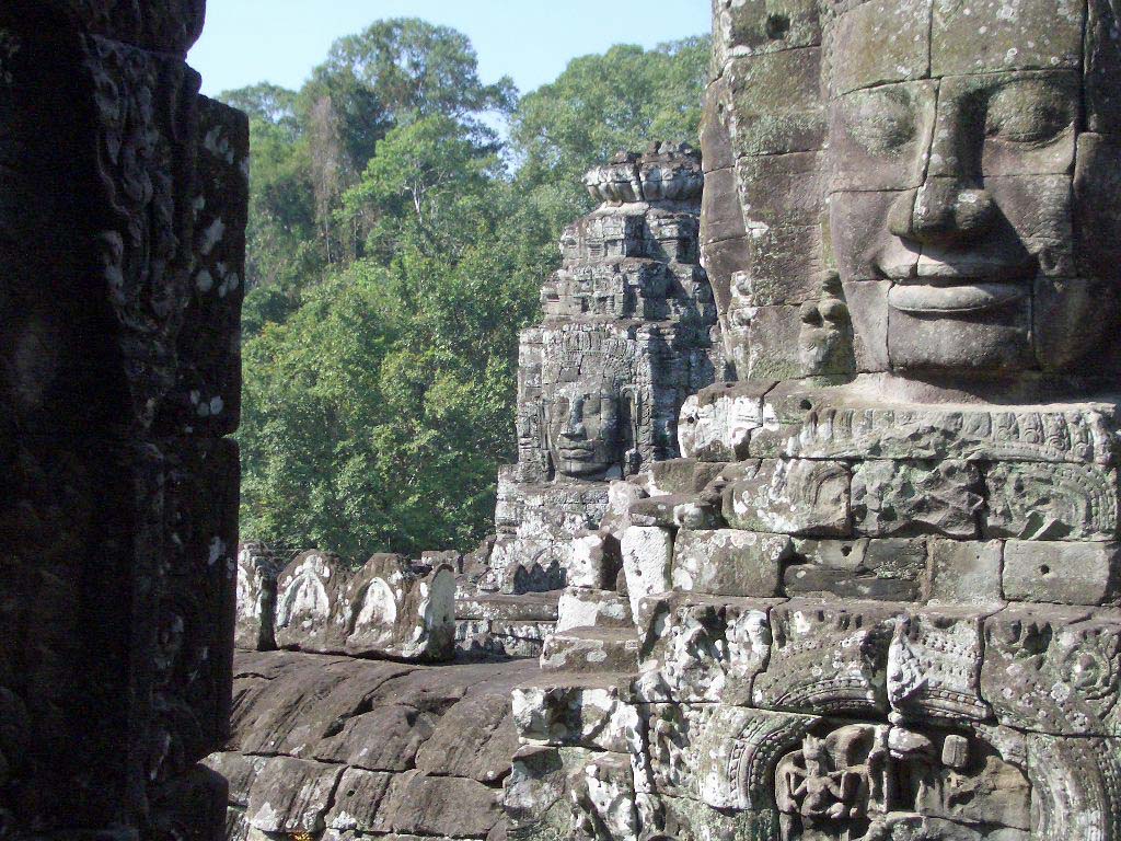 �o�C�����̂S�ʑ�