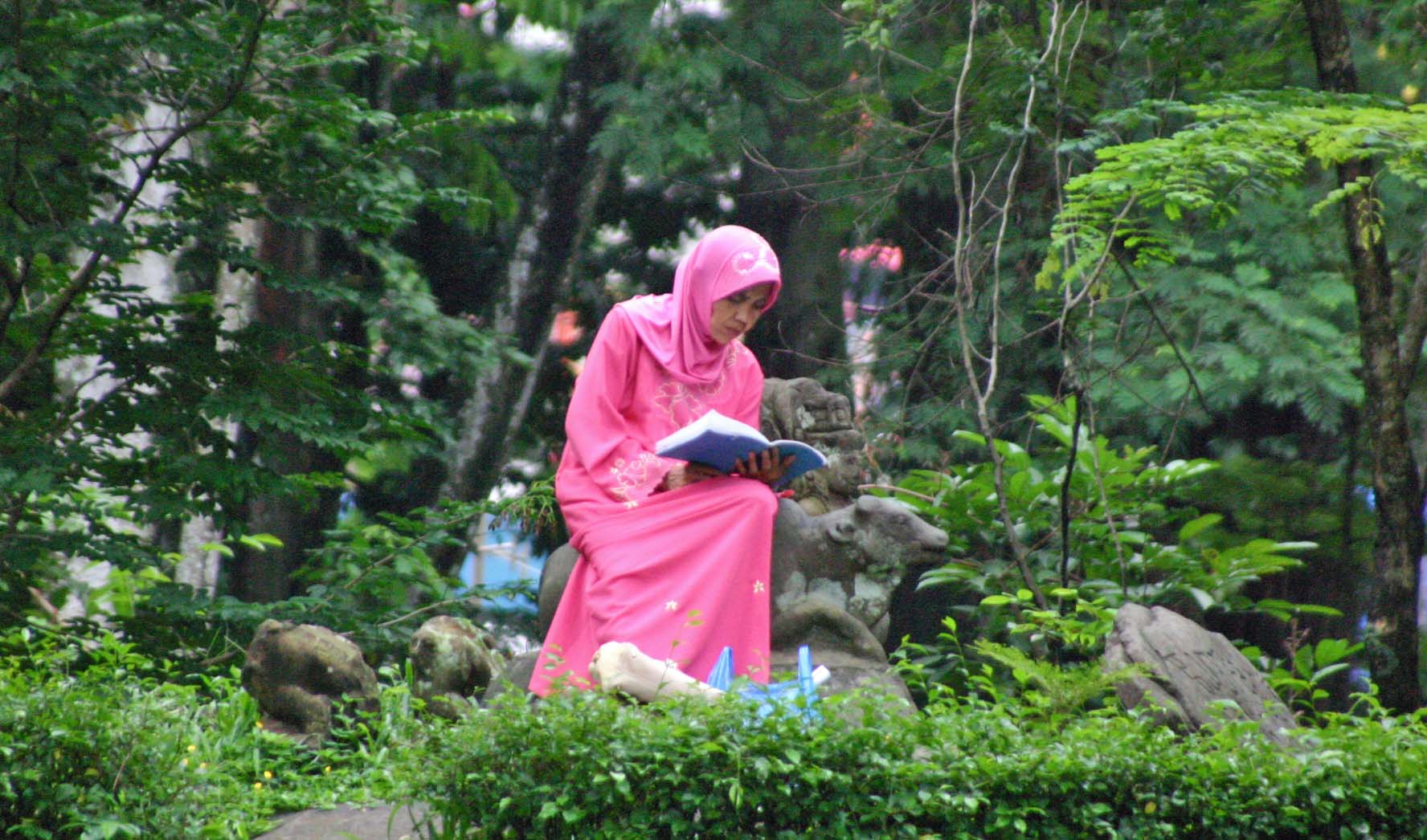 �{�S�[���A�����ŉ�����l�X