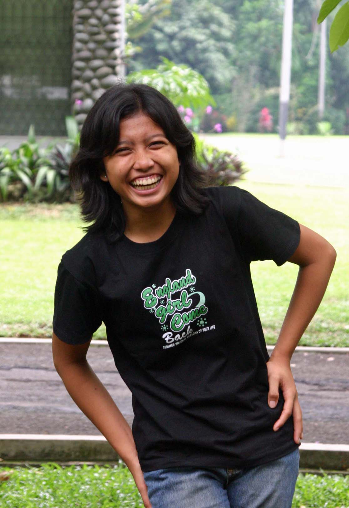 �{�S�[���A�����ŉ�����l�X